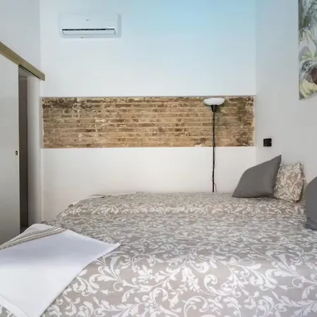 Varren House 6Dormitorios * 瓦伦西亚