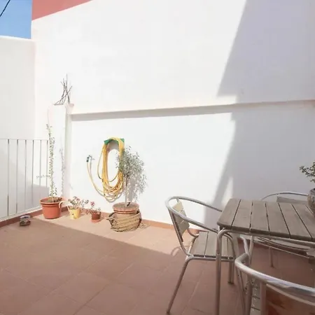 Townhouse 2 Lvls Somero Hébergement de vacances Valence