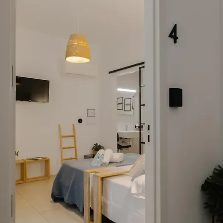 Guest house Nina Mala 3*