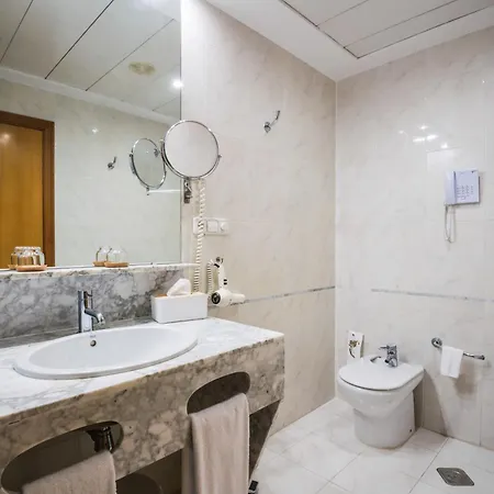 Melia Plaza Hotel Valence