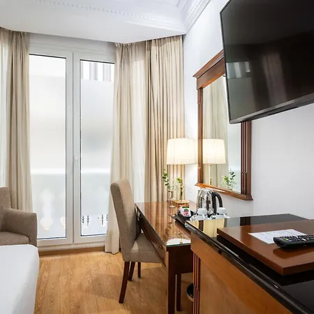 Hotel Melia Plaza