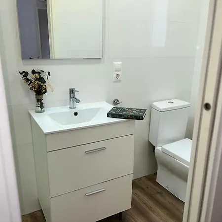 Quart Apartment *