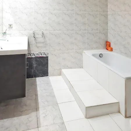 Apartmán Cozy With Sea View In 100 M²!