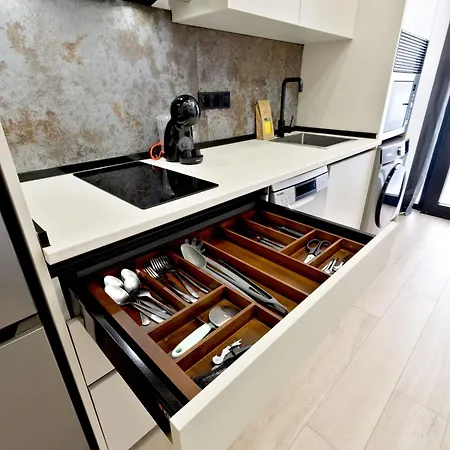 Apartment Rojo - - Turia Park By Rio Turia Valencia