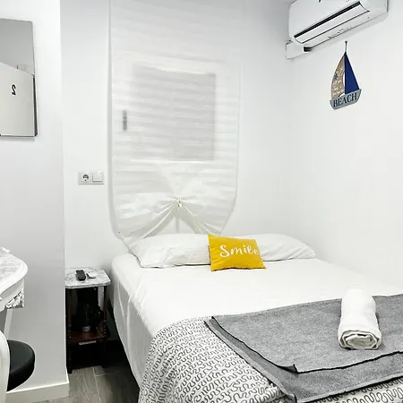 Gypsy Budget Shared Flat *