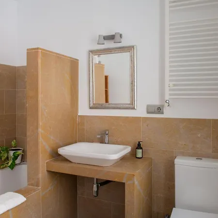 Mediterranean Boutique Fisherman's House Villa *