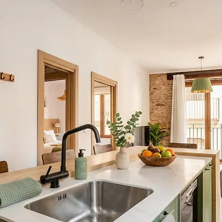 Apartament Diseno En El Carmen: Balcon Privado & Ascensor