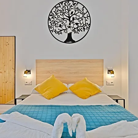 Rojo - - Turia Park By Rio Turia Apartment Valencia