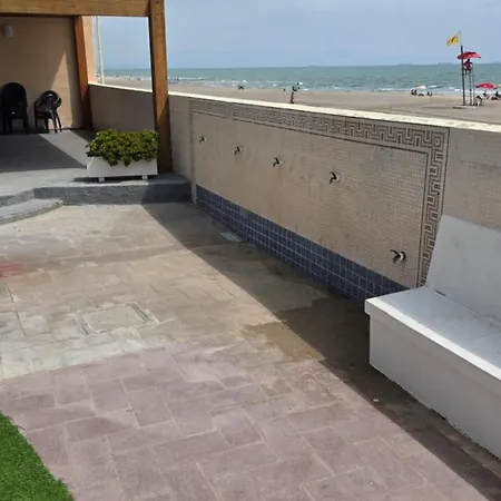 Ca Ulises Frente Al Mar, Pensado Desconectar * Valence