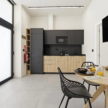 Travel Habitat Jardin Ayora Apartment Valencia