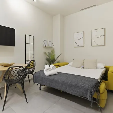 Travel Habitat Jardin Ayora *