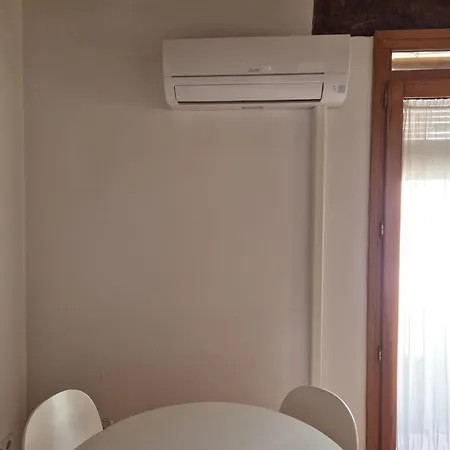 Flat 1 Bedroom Historical Center