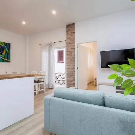 Cozy With Terrace Next To Turia Gardens *