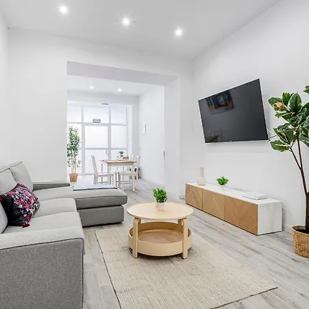 Apartment Luminous & Spacious Flat Near The Port Of Valencia