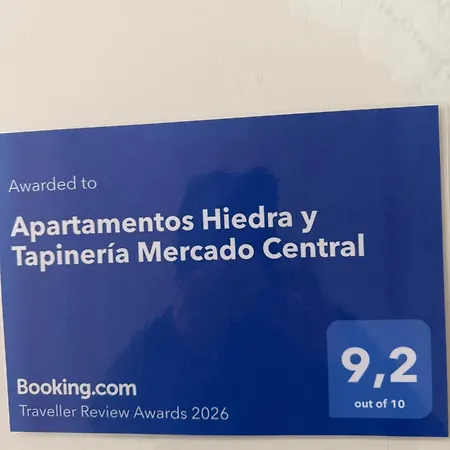 Tapineria Estudio Centrico Mercado דירה