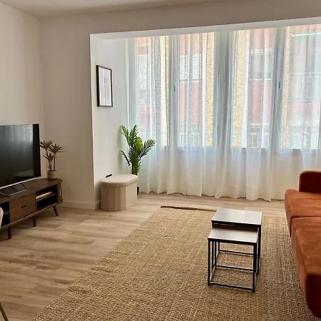 Modern With Terrace Apartament Walencja