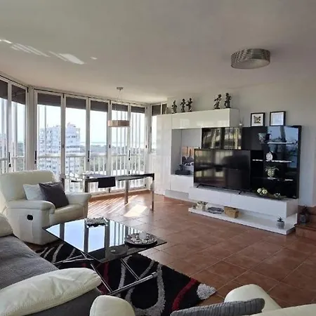 Three Horizons Penthouse El Saler Apartment *