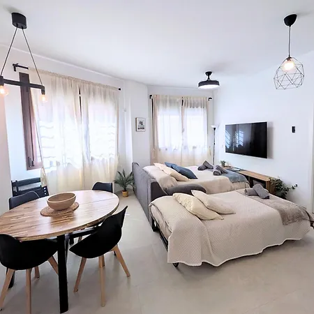 Bright Boutique In * Valencia