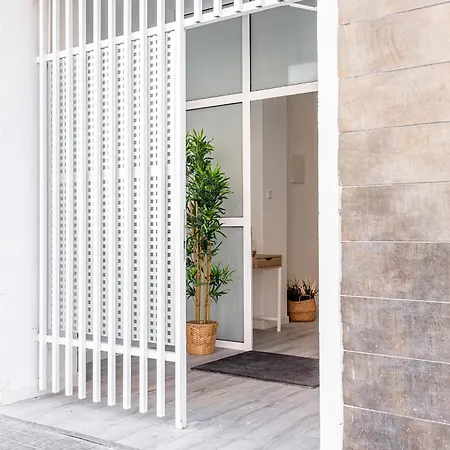 Luminous & Spacious Flat Near The Port Of アパート