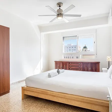 Guestready - Sunlit Haven Near Valencia's Seaport Walencja
