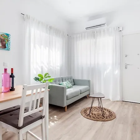 Apartment Cozy & New Next To Turia Gardens