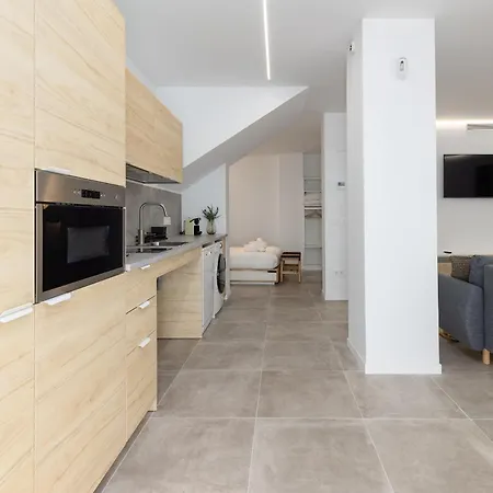 Apartup Cabanyal Station A *