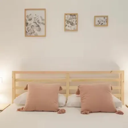 Cozy With Terrace Next To Turia Gardens Apartment