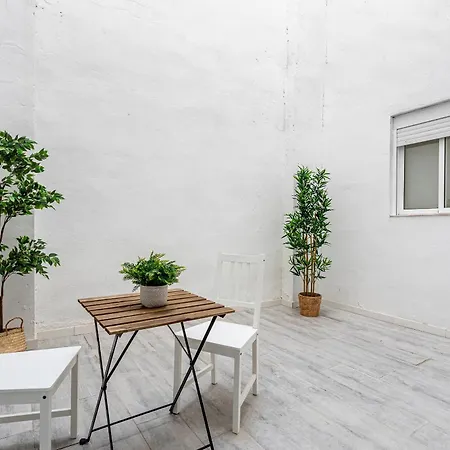 アパート Luminous & Spacious Flat Near The Port Of