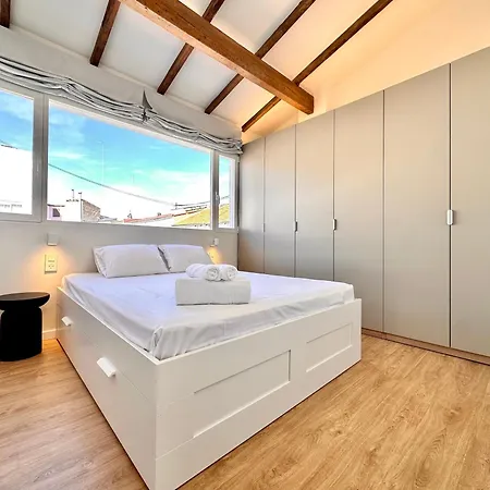 아파트 Penthouse With Terrace & Roja Views *