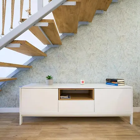 Roig Arena Cozy Loft