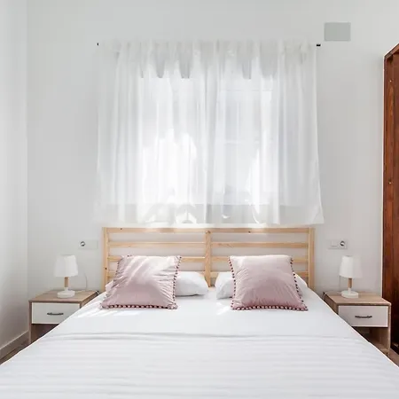 Cozy & New Next To Turia Gardens * Valencia