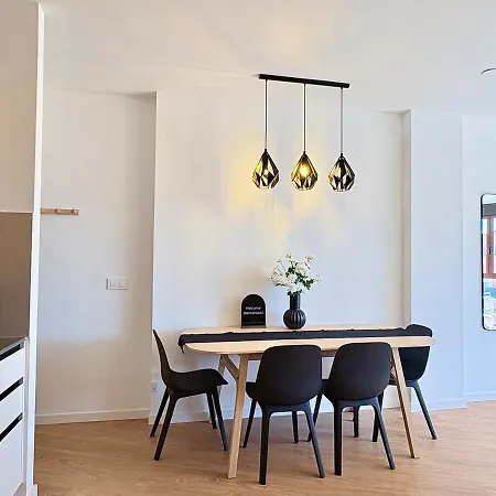 New Bright Modern Retreat At Malvarrosa * Walencja