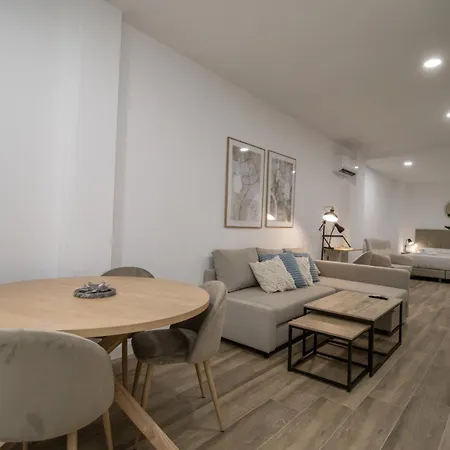 아파트 Beautiful Loft Next To The Turia River Gardens 발렌시아