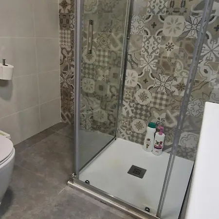 Arts 2 Apartment *