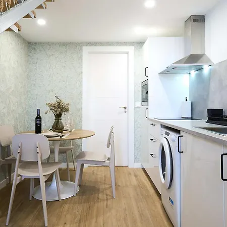 Roig Arena Cozy Loft