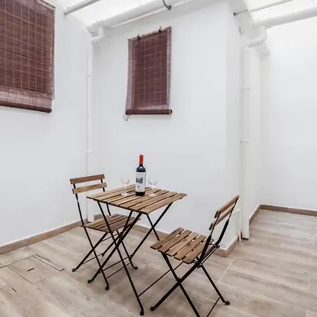 Cozy With Terrace Next To Turia Gardens Apartment *