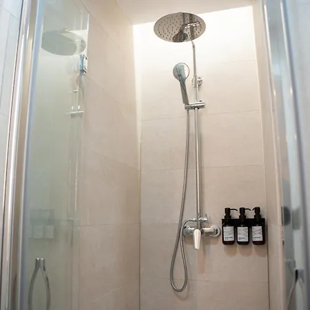 By Glodeko Homes * Walencja
