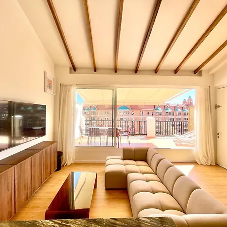 아파트 Penthouse With Terrace & Roja Views