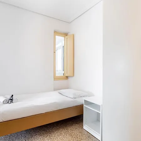 Guestready - Sunlit Haven Near Valencia's Seaport