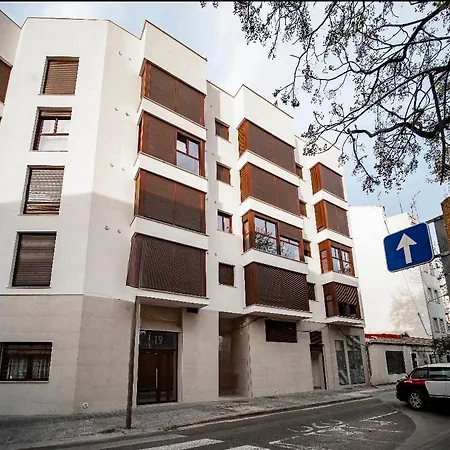 New Bright Modern Retreat At Malvarrosa