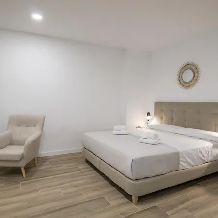 아파트 Beautiful Loft Next To The Turia River Gardens 발렌시아