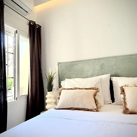 Apartament Escape - 4 Min Walk To