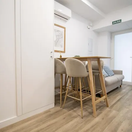 Beautiful Loft Next To The Turia River Gardens Διαμέρισμα