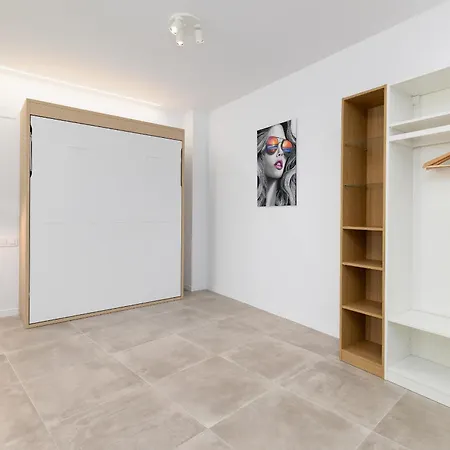 Apartup Cabanyal Station B