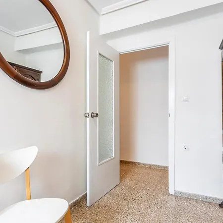Guestready - Sunlit Haven Near Valencia's Seaport * Walencja