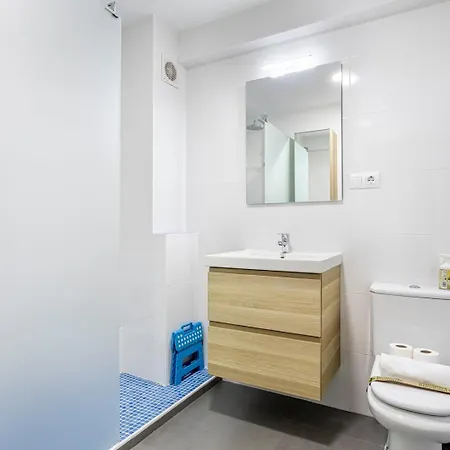 Guestready - Sunlit Haven Near Valencia's Seaport * Walencja