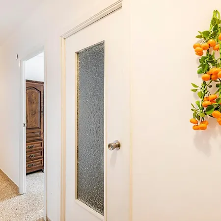 Guestready - Sunlit Haven Near Valencia's Seaport * Walencja