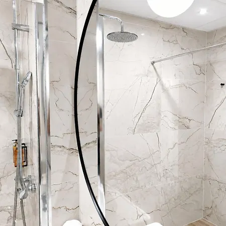 Daire Casa Florit - The Urban Retreat Ac & Wifi - Near Centre