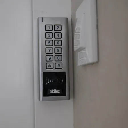 Beautiful Loft Next To The Turia River Gardens 아파트 *
