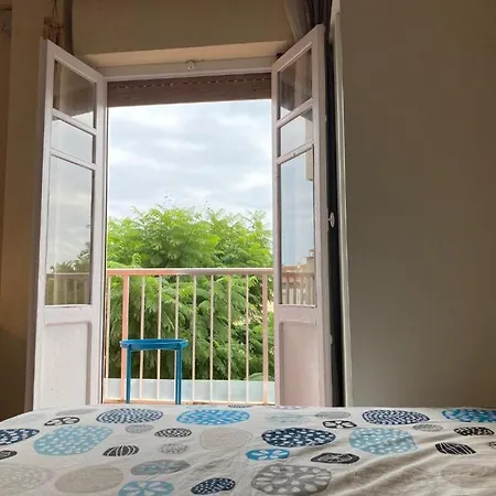 Mediterraneo Shared Flat 7min Arenas Rent 10 Days